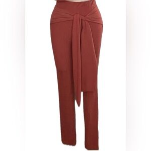 ❤️ Fashion Nova Rust Tie-Front Pants Size Medium ❤️